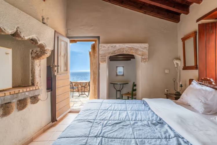 Double with balcony and view